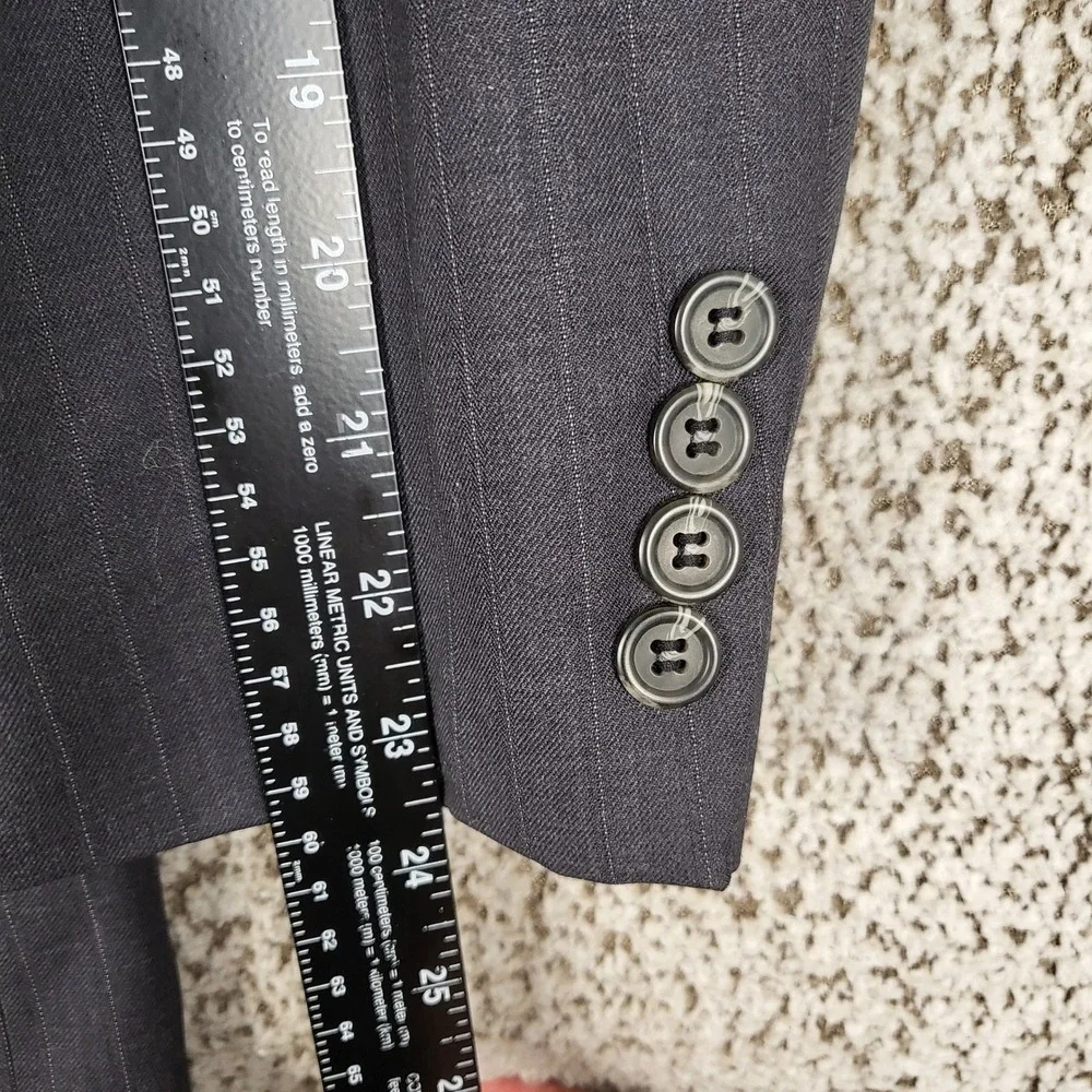 LRL Ralph Lauren Men's‎ Gray Pinstripe 100% Wool Blazer 40R